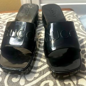 Gucci Rubber Slide Sandal Sz 39.5 / 9.5 US